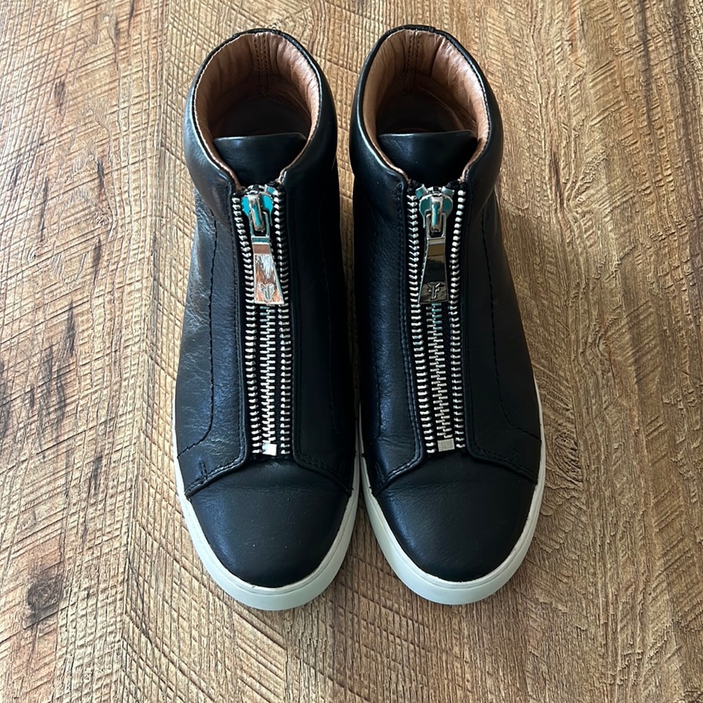 Frye leather hightop sneakers, size 61/2 m. Gently used.